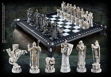 Шахи Гаррі Поттер Noble Collection Harry Potter The Final Challenge Chess Set CH103 фото