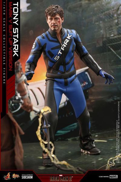 Коллекционная фигурка Железный Человек Hot Toys Iron Man 2 Movie Masterpiece Action Figure 1/6 Tony Stark (Mark V Suit Up Version) 31 cm AFHOT148 фото