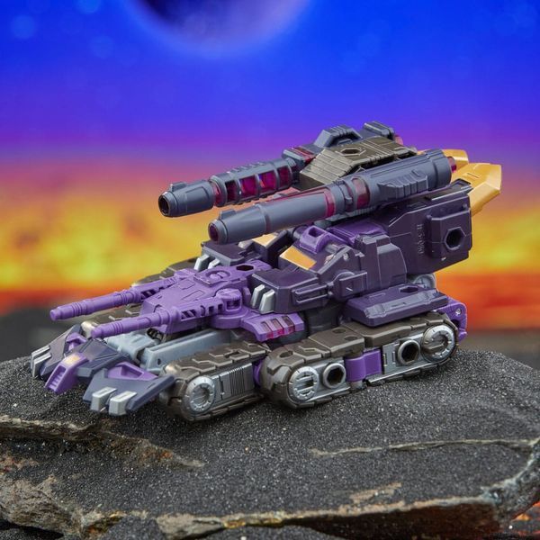 Екшн-фігурка Hasbro Трансформери Transformers Generations Legacy United Voyager Class Action Figure Comic Universe Tarn 18 cm AF394 фото