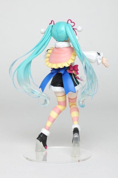 Коллекционная фигурка Taito Prize Hatsune Miku PVC Statue Winter Image Ver. 18 cm AF219 фото