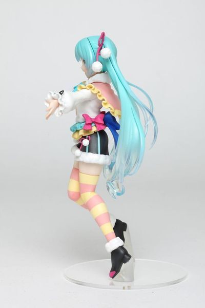 Коллекционная фигурка Taito Prize Hatsune Miku PVC Statue Winter Image Ver. 18 cm AF219 фото