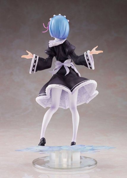 Коллекционная фигурка Taito Prize Re:Zero - Starting Life в другом мире AMP PVC Figure Rem Winter Maid Ver. (re-run) 18 cm AF224 фото