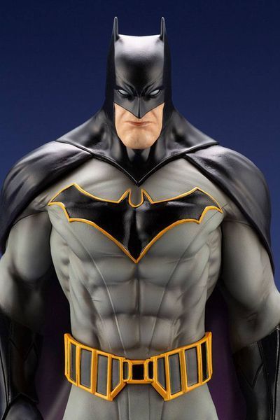 Колекційна фігурка Бетмен DC Comics ARTFX PVC Statue 1/6 Batman (Batman: Last Knight on Earth) 30 cm AF172 фото