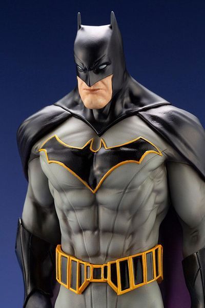 Колекційна фігурка Бетмен DC Comics ARTFX PVC Statue 1/6 Batman (Batman: Last Knight on Earth) 30 cm AF172 фото