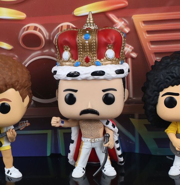 Делюкс набор фигурок Funko Queen POP Moments Deluxe Vinyl Figures 4-Pack Wembley Stadium AF216 фото
