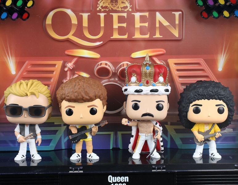 Делюкс набор фигурок Funko Queen POP Moments Deluxe Vinyl Figures 4-Pack Wembley Stadium AF216 фото