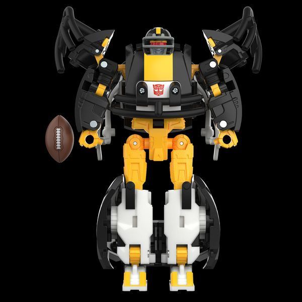 Фігурка Hasbro Transformers x NFL &mdash; Pittsburgh Steelers: Steelsmash (14 см) HASG2334 фото