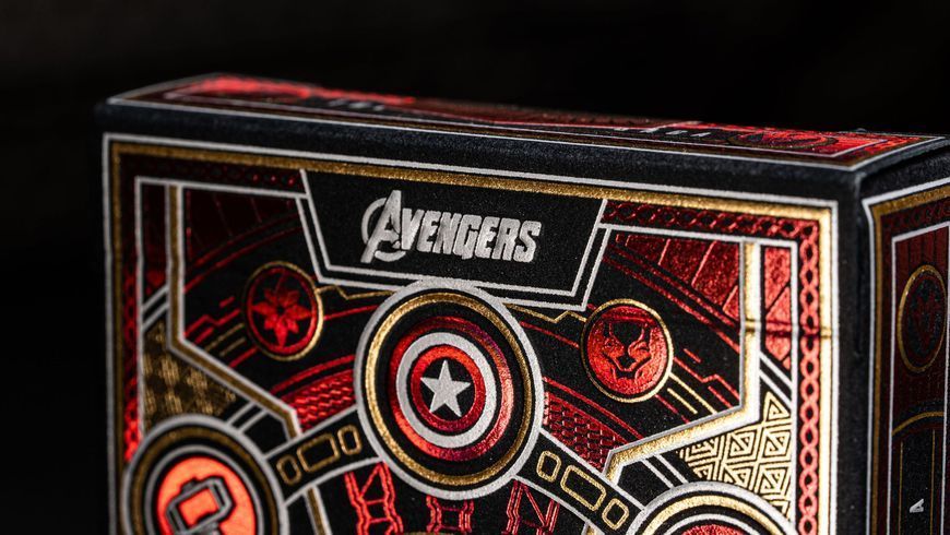 Гральні карти Theory11 Avengers: The Infinity Saga Playing Cards Red (52 шт.) T11-AVENGERS-DECK-RED фото