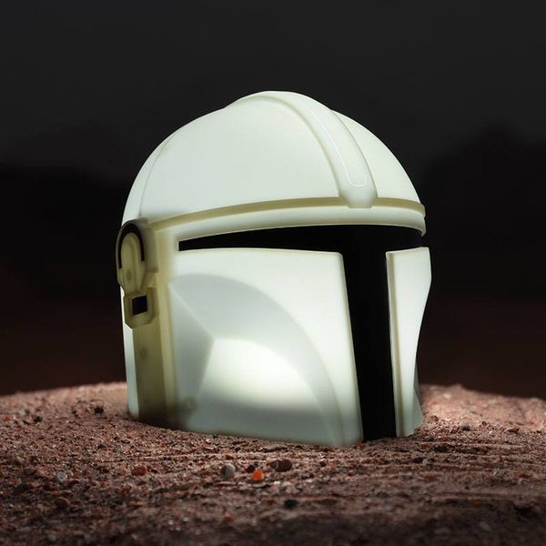 Лампа - ночник Paladone Products Star Wars: Mandalorian Light Helmet 14 cm lamp001 фото