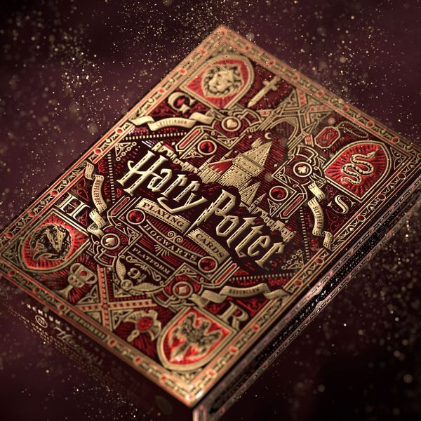 Игральные карты Theory11 Harry Potter Playing Cards Red (52 шт.) T11-HARRY-POTTER-RED фото