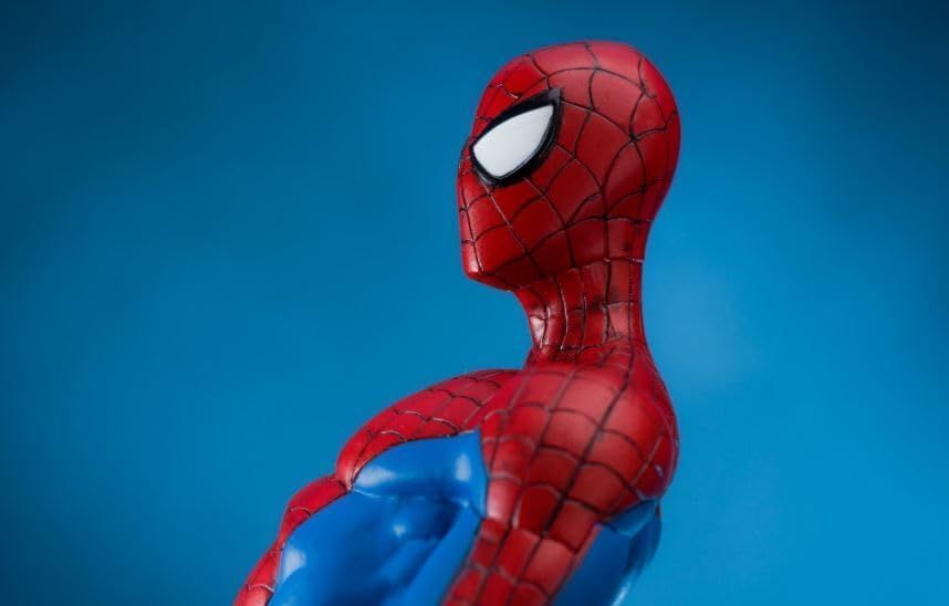 Колекційна фігурка Людина павук MARVEL GALLERY SPIDER-MAN FIGURE 23 см Diamond Select AF140 фото