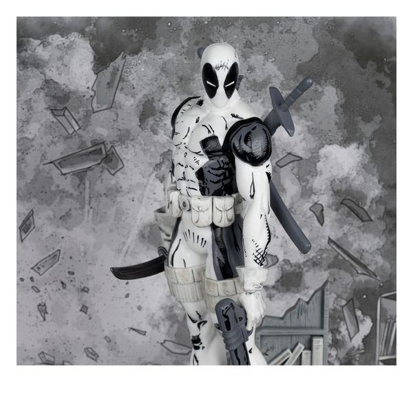 Колекційна фігурка McFarlane Marvel Collection PVC Statue 1/10 Deadpool (The New Mutants #98) (Line Art) (Gold Label) 17 cm AF8336 фото