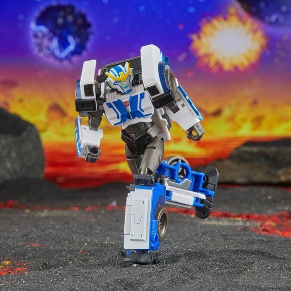 Экшн-фигурка Hasbro Трансформеры Transformers Generations Legacy United Deluxe Class Action Figure Robots in Disguise 2015 Universe Strongarm 14 cm AF386 фото