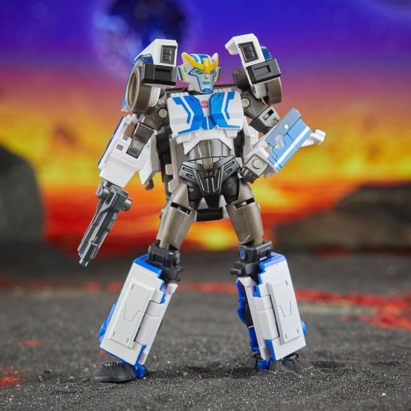 Экшн-фигурка Hasbro Трансформеры Transformers Generations Legacy United Deluxe Class Action Figure Robots in Disguise 2015 Universe Strongarm 14 cm AF386 фото