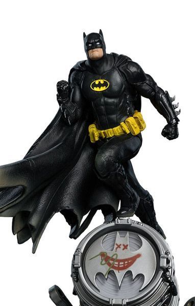 Коллекционная фигурка Iron Studios DC Comics BDS Art Scale Statue 1/10 Batman Deluxe (Black Version Exclusive) 30 cm AF338 фото