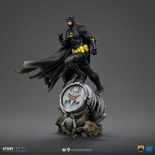 Коллекционная фигурка Iron Studios DC Comics BDS Art Scale Statue 1/10 Batman Deluxe (Black Version Exclusive) 30 cm AF338 фото