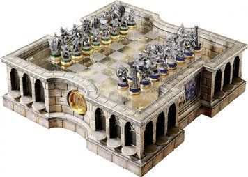 Шахи The Noble Collection Lord of the Rings Collector&acute;s Chess Set CH104 фото