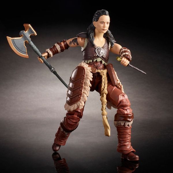 Коллекционная фигурка Dungeons & Dragons: Honor Among Thieves Golden Archive Action Figure Holga 15 cm AF146 фото