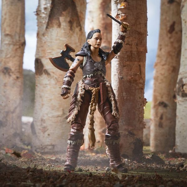 Коллекционная фигурка Dungeons & Dragons: Honor Among Thieves Golden Archive Action Figure Holga 15 cm AF146 фото